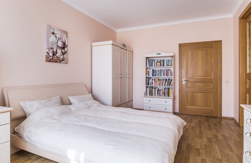Maskavas Forstate Apartment | 2BR Sunny Residence with parking