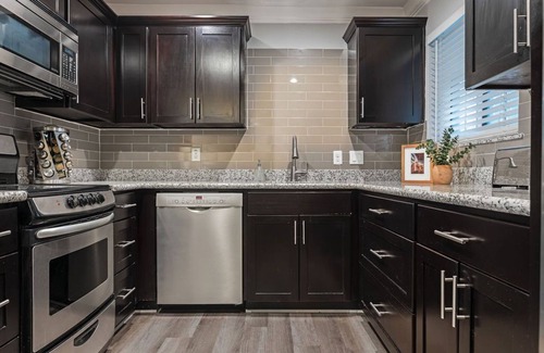 MacGregor Apartment | 2BR The TMC Flats 10! Hermann Park! Zoo! ⭐️⭐️⭐️⭐️⭐️