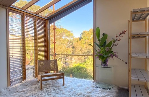 Ocean Grove House | 2BR Treetop House – Relax Close to Beaches & Nature in Ocean Grove