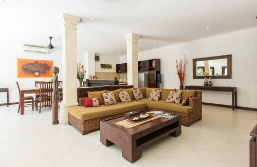 Laksmana Villa | 2BR Villa, 350m To Ku De Ta - Private Pool & A Bale! Spa Available W/Request