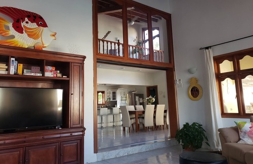 Malmok Villa | 2min walk to Tres Trapi, Boca Catalina & Malmok Beach. Family friendly!