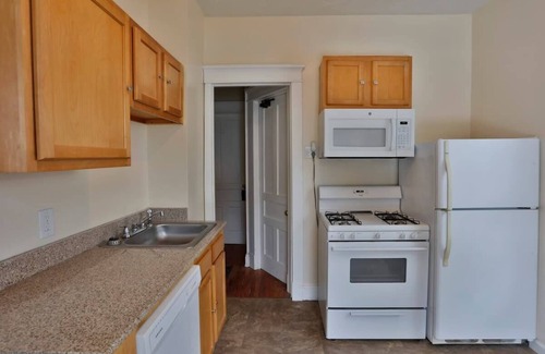Oneonta Apartment | 2nd Base Apt 1 - All Star Baseball Rentals