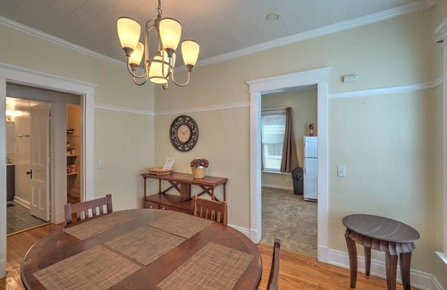 Oneonta Apartment | 2nd Base Apt 1 - All Star Baseball Rentals