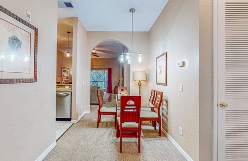 Bahama Bay Condo | 2nd floor condo w/gym, shared pools, tennis court, balcony, sauna