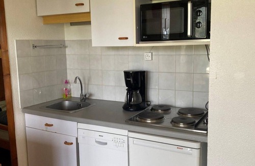 Villard-de-Lans Apartment | 2nd floor, view mountain, balcony, tv, ski locker, 28m², Villard de Lans