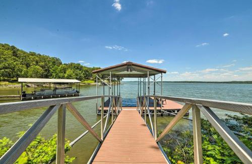 New Concord House | 3,000 Sq Ft A-Frame Home on Kentucky Lake with Dock!