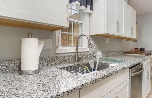 Richmond House | 3-2 pet friendly close to UK/EKU SERVICE CONNECTED VETERANS 20% OFF
