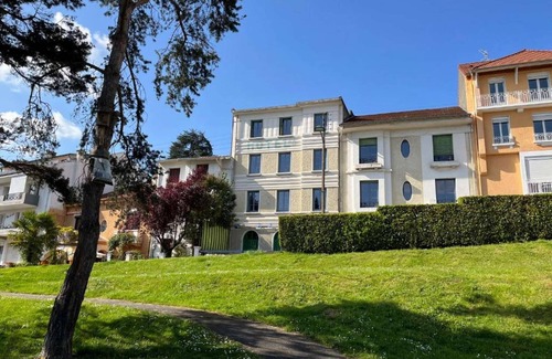 Lourdes Apartment | 3-3 Cosy studio near train station and town center