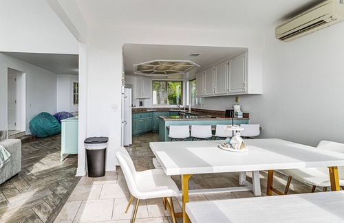 Smith River Cottage | 3-acre Property: Beachfront Home in Smith River!