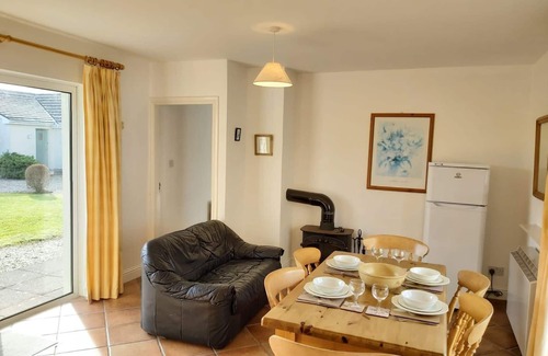 Ballyconneely House | 3 Ballyconneely Aillebrack offers fabulous views