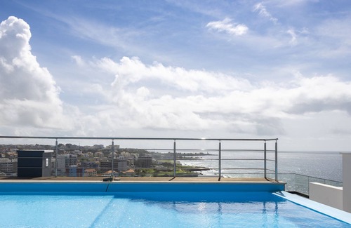 Praia Apartment | 3 bdr aprt, rooftop pool & seaview - LCGR