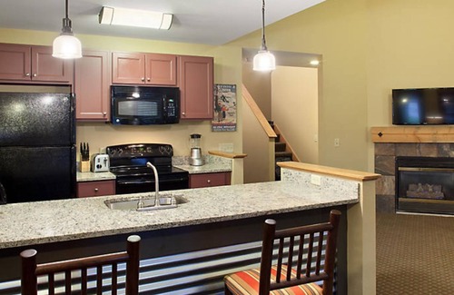 Wisconsin Dells House | 3 Bdrm 3 Bath Townhome 6/21/2023 to 6/25/2023