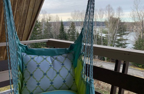 Boularderie Cottage | 3 Bdrm Cottage near Baddeck and St. Ann's 1 hour to Inverness