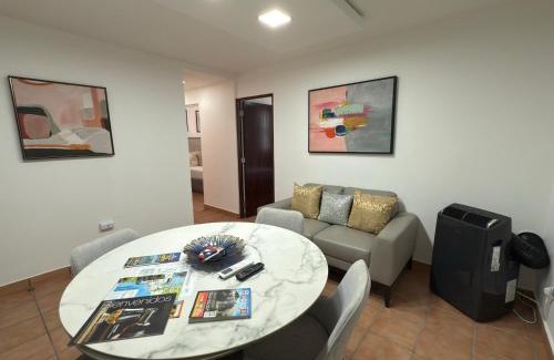 Rio Piedras Apartment | 3 Bed 1 Bath 1 Park Plaza Universidad 2000