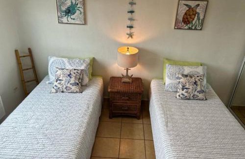 Las Carreras Apartment | 3 Bed 2 Bath 2 Parking 5 pools