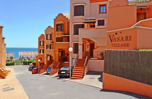 Puerto de la Duquesa Apartment | 3 BED 3 BATH DUPLEX APT, POOL, BEACH 5 MIN WALK