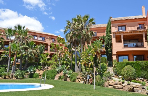 Puerto de la Duquesa Apartment | 3 BED 3 BATH DUPLEX APT, POOL, BEACH 5 MIN WALK