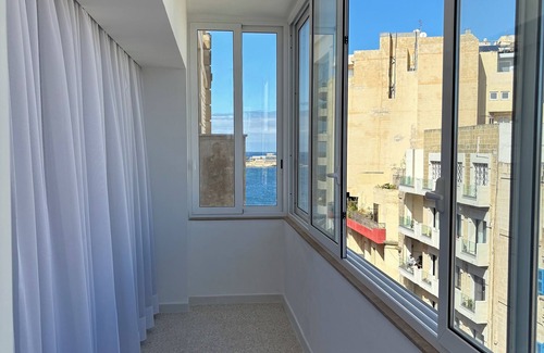 Tower Road Apartment | 3-bed apartment in Sliema with sea views