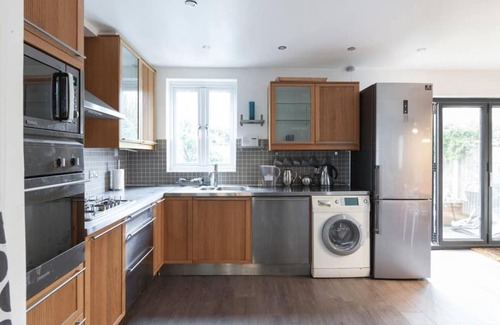 Bedford House | 3 Bed House, Balham / Tooting Common