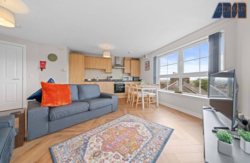 Kincardine House | 3 Bed House in Alloa Sleeps 6