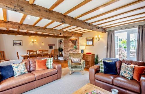 Brampton House | 3 Bed in Appleby 94764