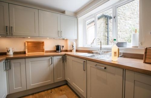 Bedale House | 3 Bed in Bedale G0095