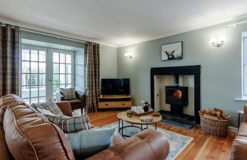 Buchanty House | 3 Bed in Crieff 78313