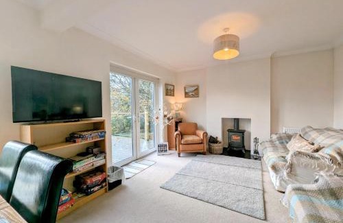 Keswick House | 3 Bed in Keswick 90266