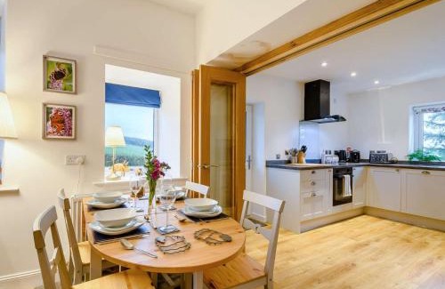 Lockerbie House | 3 Bed in Lockerbie 89406