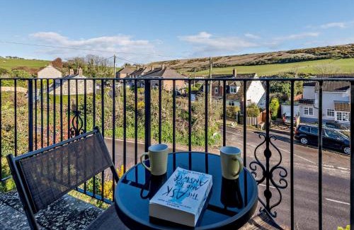 West Lulworth House | 3 Bed in Lulworth Cove 82367