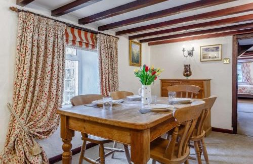 Newquay House | 3 Bed in Newquay 82369