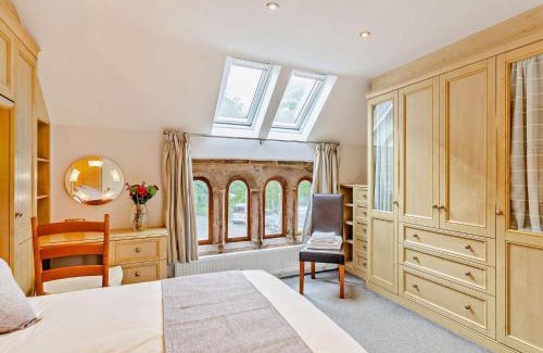 Summerbridge House | 3 Bed in Pateley Bridge 93305