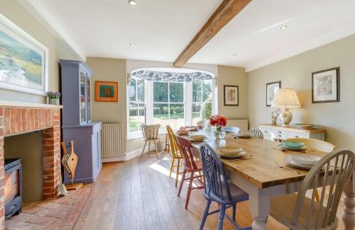 Braintree House | 3 Bed in Saffron Walden 85662