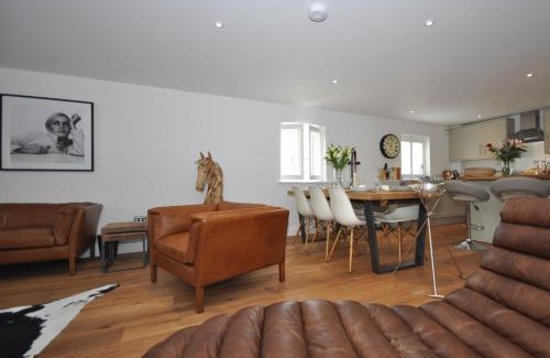 Tetbury Apartment | 3 Bed in Tetbury 44955