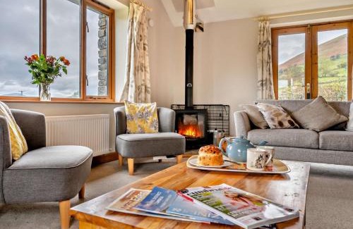 Threlkeld House | 3 Bed in Threkeld 93590