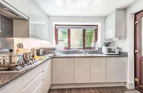 Winfrith Newburgh House | 3 Bed in Winfrith Newburgh DC108