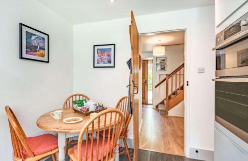 Winfrith Newburgh House | 3 Bed in Winfrith Newburgh DC108