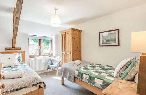 Winfrith Newburgh House | 3 Bed in Winfrith Newburgh DC108
