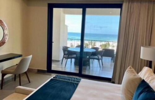 Santa Rosa Resort | 3 Bed Room Ocean Front Suite sleeps 8 at Villa Valencia n2/24 to 3/2/2024