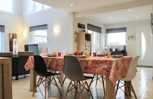 Saint-Germain-sur-Ay House | 3 bedroom accommodation in St. Germain/Ay-Plage