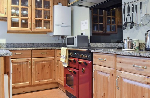 Bowness-on-Windermere Cottage | 3 bedroom accommodation in Bowness on Windermere