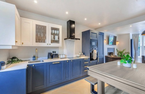 Bowness-on-Windermere Cottage | 3 bedroom accommodation in Bowness-on-Windermere