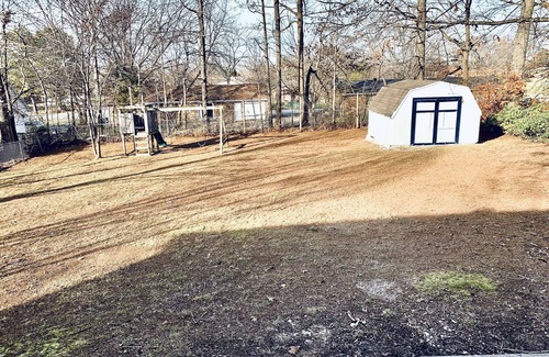 Clarksville House | ★3 Bedroom/2 Bath 10 minutes from Ft Campbell!★