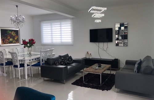 Punal Apartment | 3 bedroom A/C wi-fi Apartment,7 min from STI Airport