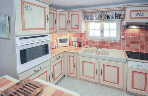 La Valette-du-Var House | 3 bedroom accommodation in La Valette du Var