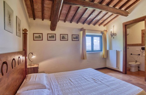 Castel Giorgio Apartment | 3 bedroom accommodation in Castelgiorgio TR