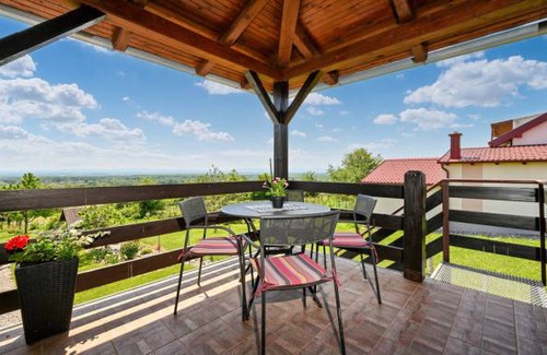Sveti Juraj na Bregu House | 3 bedroom accommodation in Okrugli Vrh