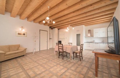 Cinto Euganeo Apartment | 3 bedroom accommodation in Valnogaredo (PD)