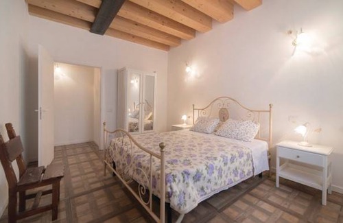 Cinto Euganeo Apartment | 3 bedroom accommodation in Valnogaredo (PD)