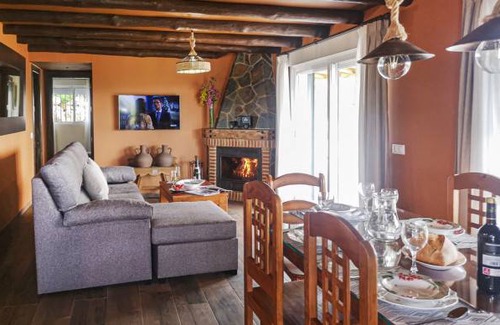 Algatocin House | 3 bedroom accommodation in Algatocin